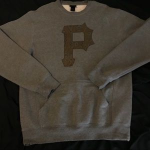 SOLD! Pittsburgh Pirates Crewneck Sweater L